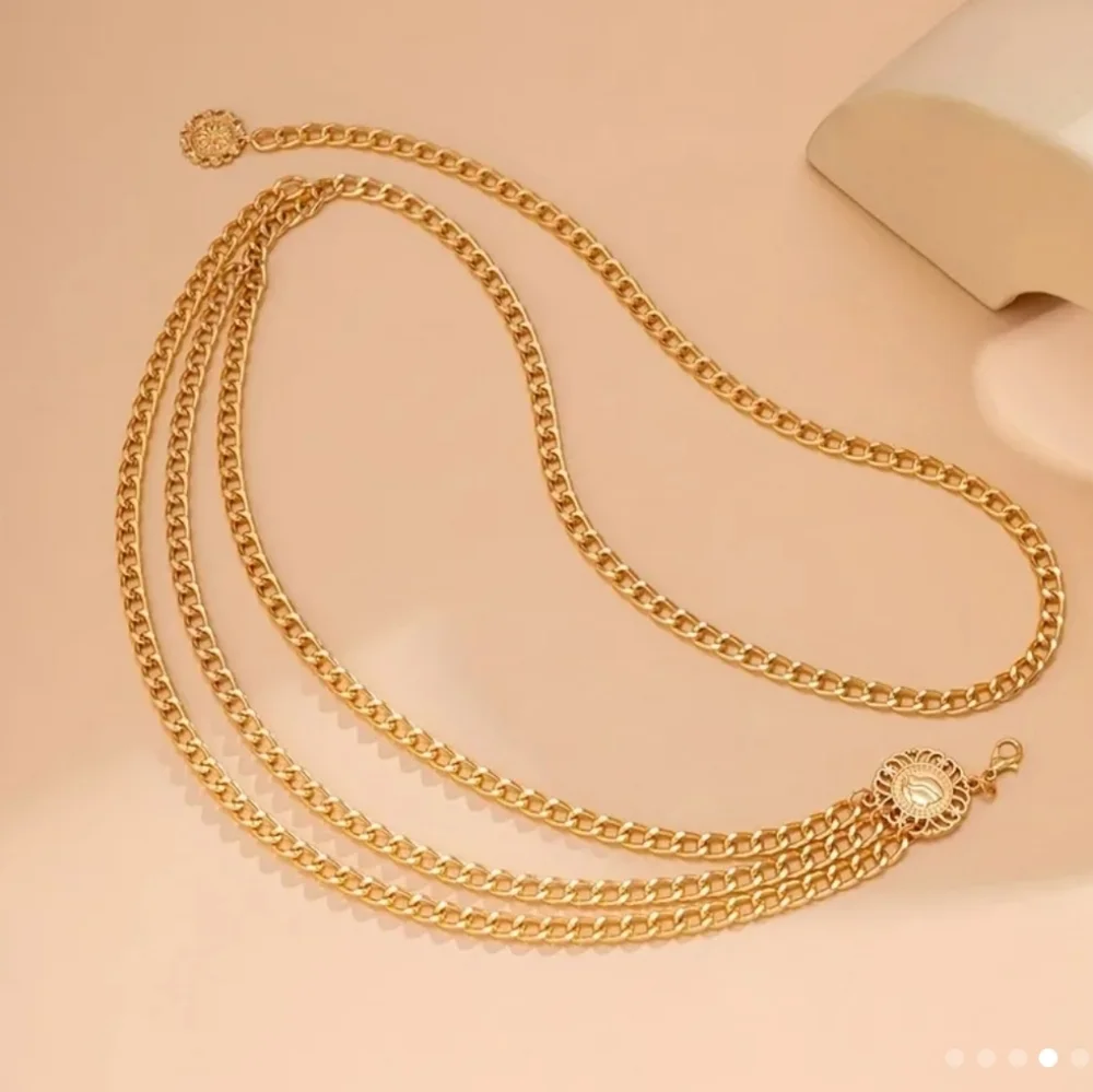 Multilayer Waistchain Sunflower Pendant  Silver/Gold